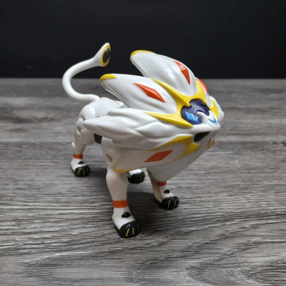 Pokemon Legendary Sun Moon Solgaleo Figure 5
